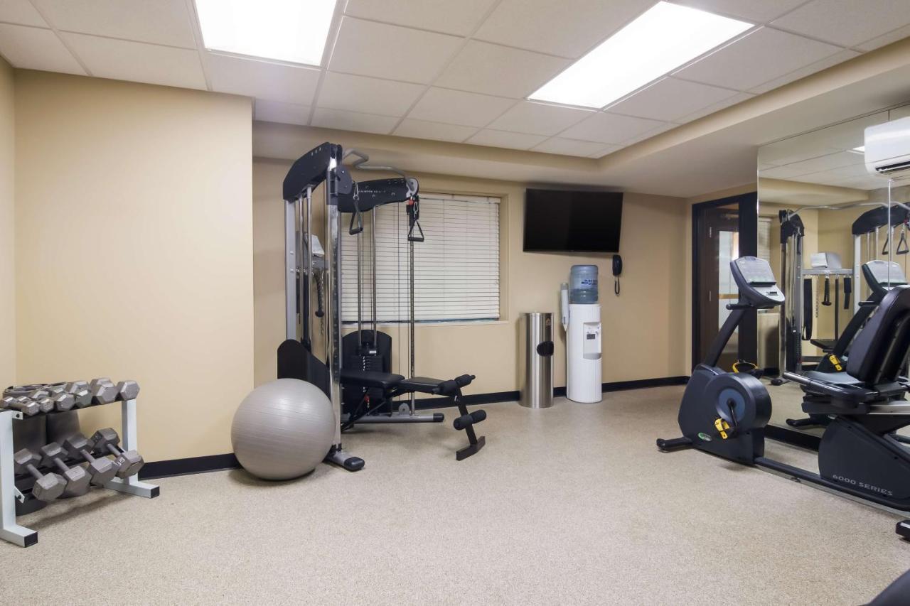 Best Western Plus Traverse City Bagian luar foto