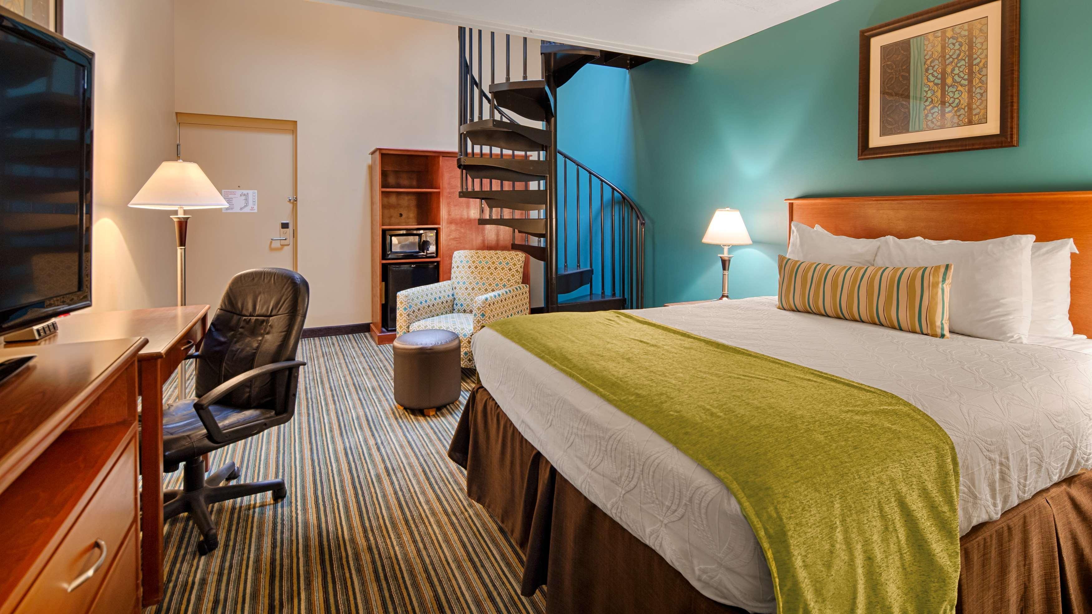 Best Western Plus Traverse City Bagian luar foto