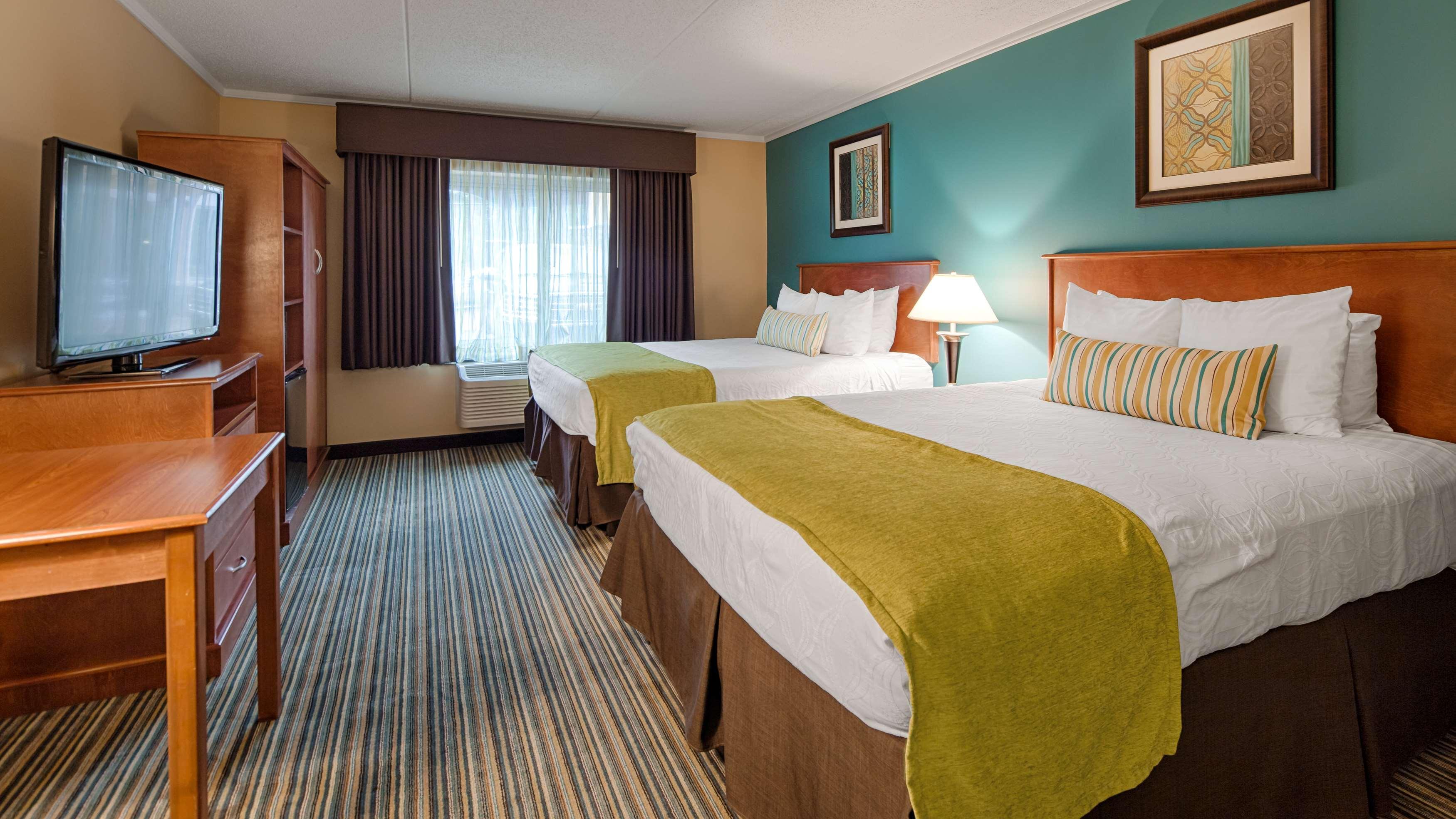 Best Western Plus Traverse City Bagian luar foto