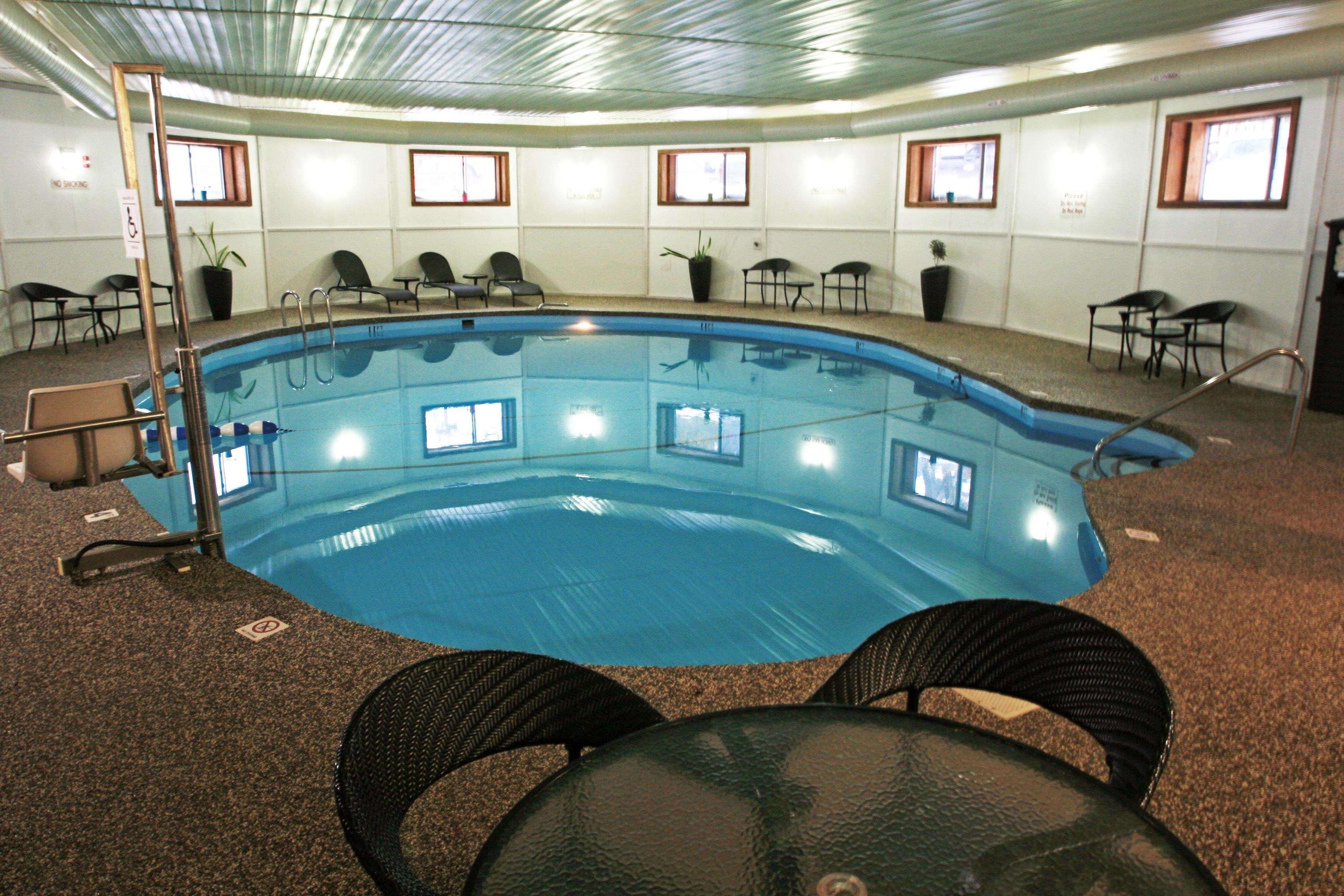 Best Western Plus Traverse City Bagian luar foto