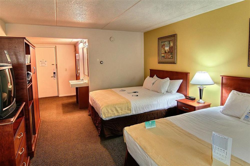 Best Western Plus Traverse City Ruang foto